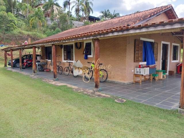 Venda em Centro - Embu das Artes