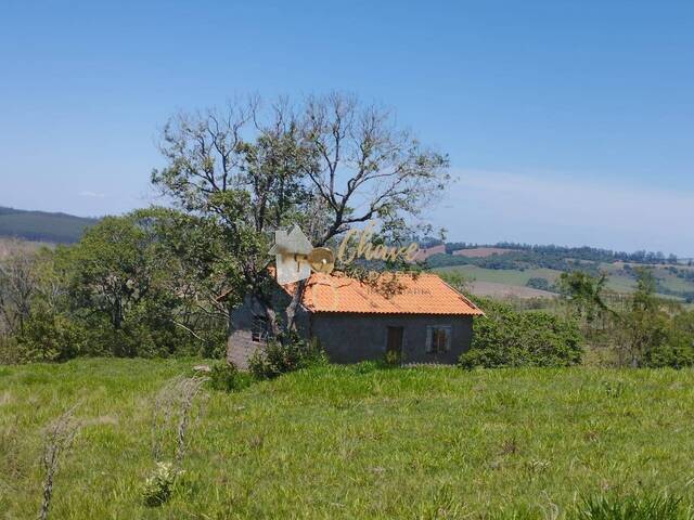 Venda em Chácara Santa Maria - Itapecerica da Serra